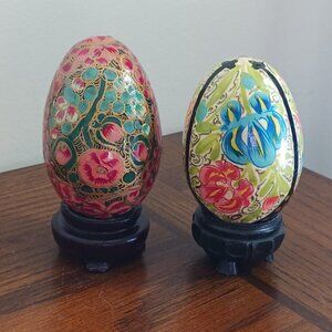 Handmade PAPIER-MACHE EGGS, set of 2 Beautiful Vintage Kashmiri Style Floral